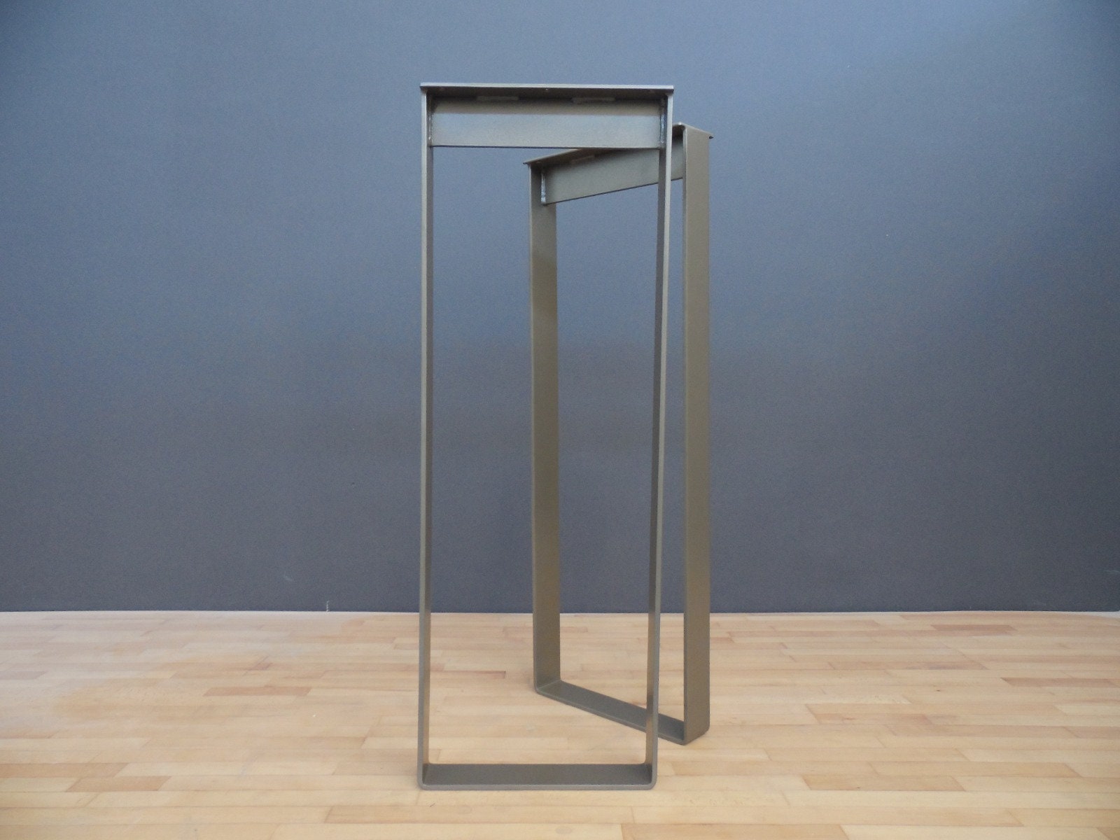 Metal pub sale table legs