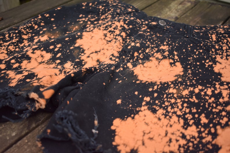 Bleached Upcycled Black Denim Shorts Women/'s Size 6
