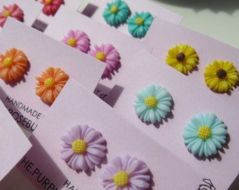 Daisy Earrings ~ 10+ colours to choose from