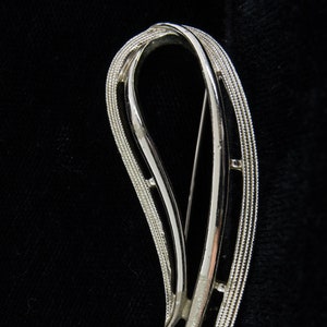 Vintage Sara Coventry Silver-Tone Initial &quot;D&quot; Pin Brooch