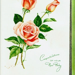 Parabéns vintage não utilizados dos anos 40 pelo seu novo cartão e envelope de bebê; “Rosas Reais”