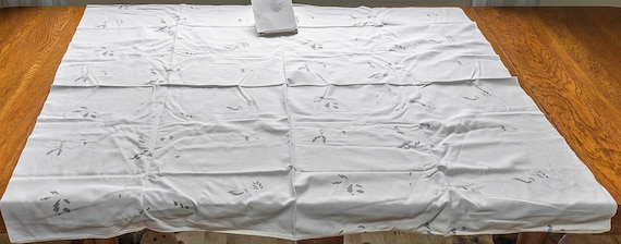 ヴィンテージテーブルクロス、長方形、52インチ×48インチ、白地に青の