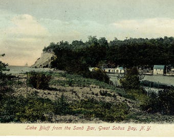 1910 Lake Bluff, Great Sodus Bay, Wayne County, New York Postcard