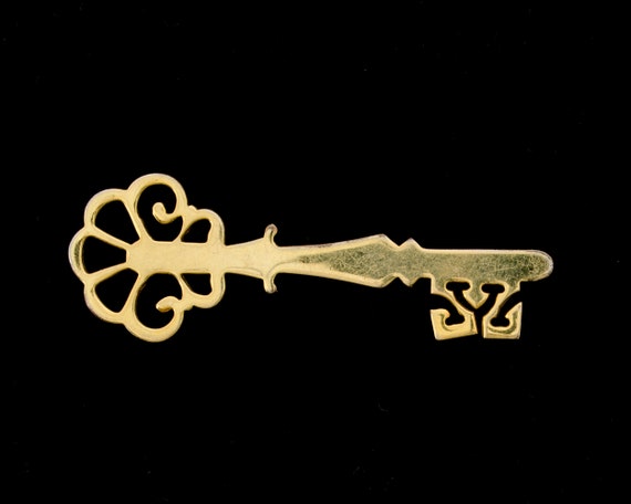 Vintage Gold Tone 3.50" Long Key Pin, Brooch or T… - image 1