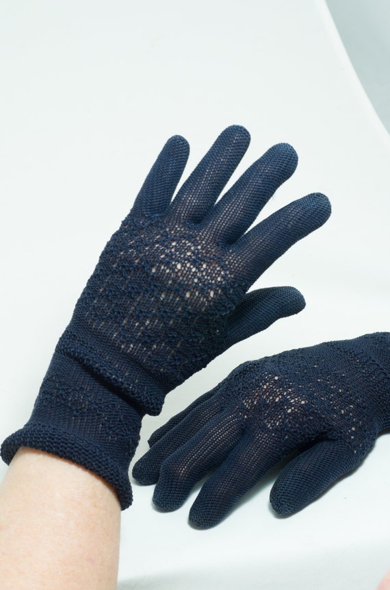 Knit Gloves from 1950's Navy Blue, 1930's, Size S… - image 2