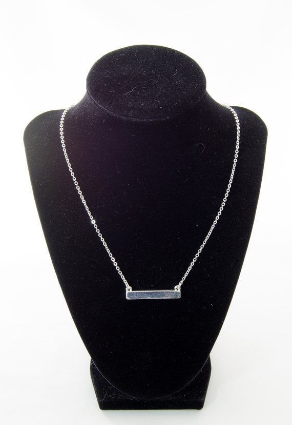 Vintage GV9 Black Marble Bar Silver Costume Jewelry Necklace