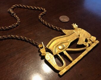 MMA Egyptian Revival Gold Udjat Eye Horus Pectoral Pendant  display picture 3