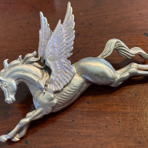 Vintage Winged Horse Pegasus Brooch Pin by Jonette Jewelry - Art Nouveau - JJ Celesital Pin - Pewter Flying Horse Legend Mythical Beast