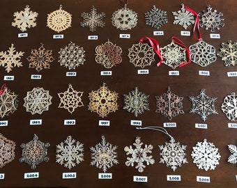 Vintage MMA Snowflake Silver Plated Christmas Ornament Metropolitan Museum Art Annual Metal Star Snow Flake  1970s 1980s 1990s 2000s Retro