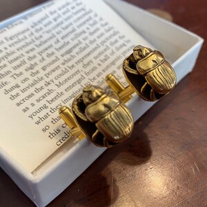 MMA Egyptian Revival Gold Heart Scarab Cuff Links - Metropolitan Museum of Art Vintage Khepri Sun - Khepera Creation Creativity Atum Amulet