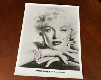 マリリンモンロー　フォトグラフ【アンティーク】 なぜ？マリリン・モンローの肖像画が約250億円で落札。プレミア