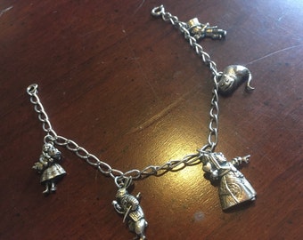 HTF Sterling Silver MMA Alice in Wonderland Bracelet - Vintage Metropolitan Museum Art NY Queen Hearts Cheshire Cat Mad Hatter White Rabbit