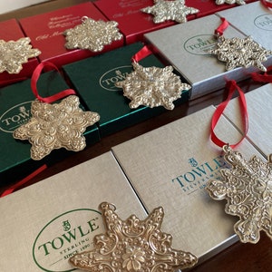 Vintage Towle Sterling Silver Snowflake Christmas Ornament - Old Master Annual w Original Box - Remembrance Collection - 925 Retro Xmas