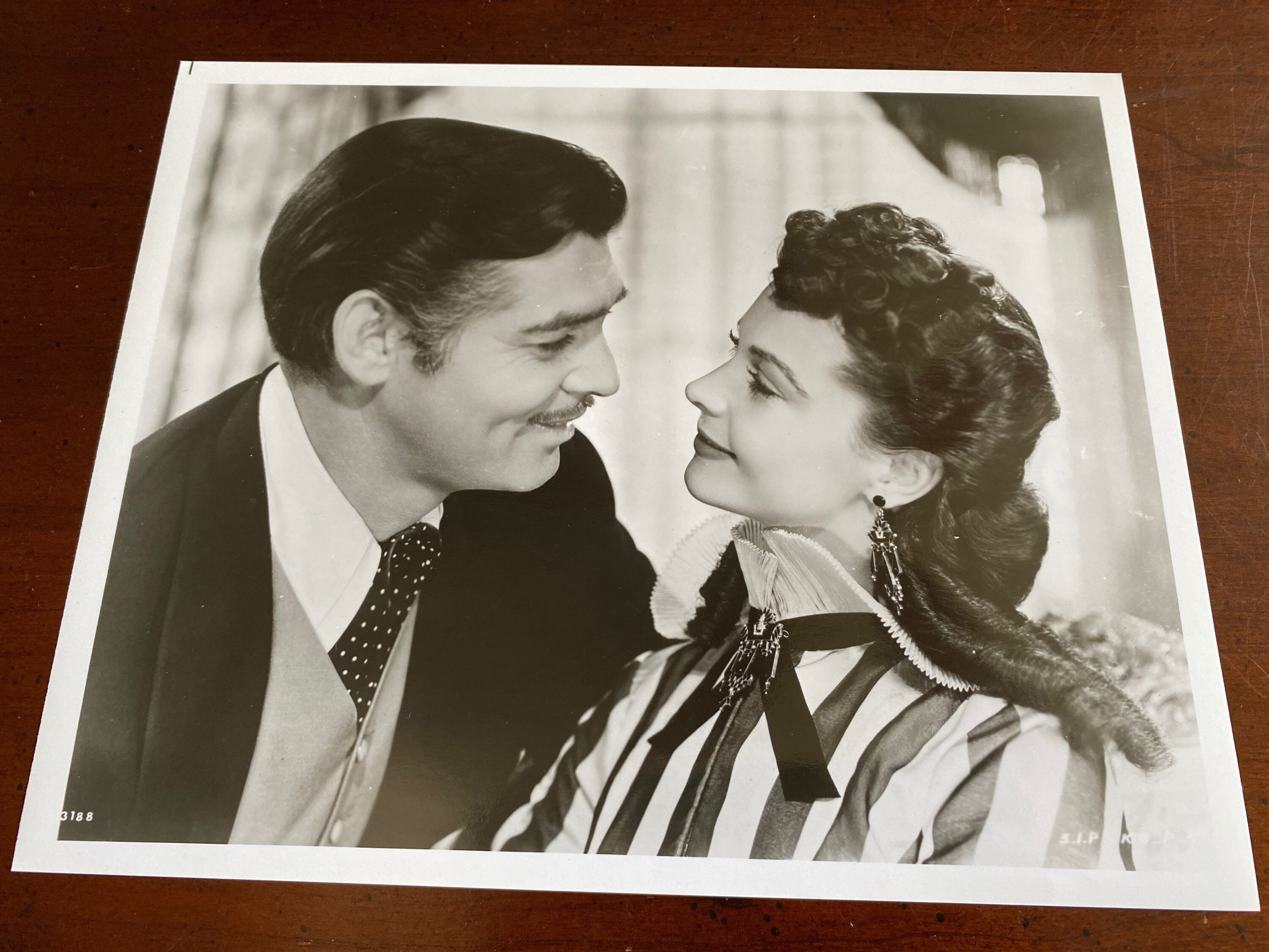 ヴィヴィアン・リーとクラーク・ゲーブル直筆サイン入り写真… 最終