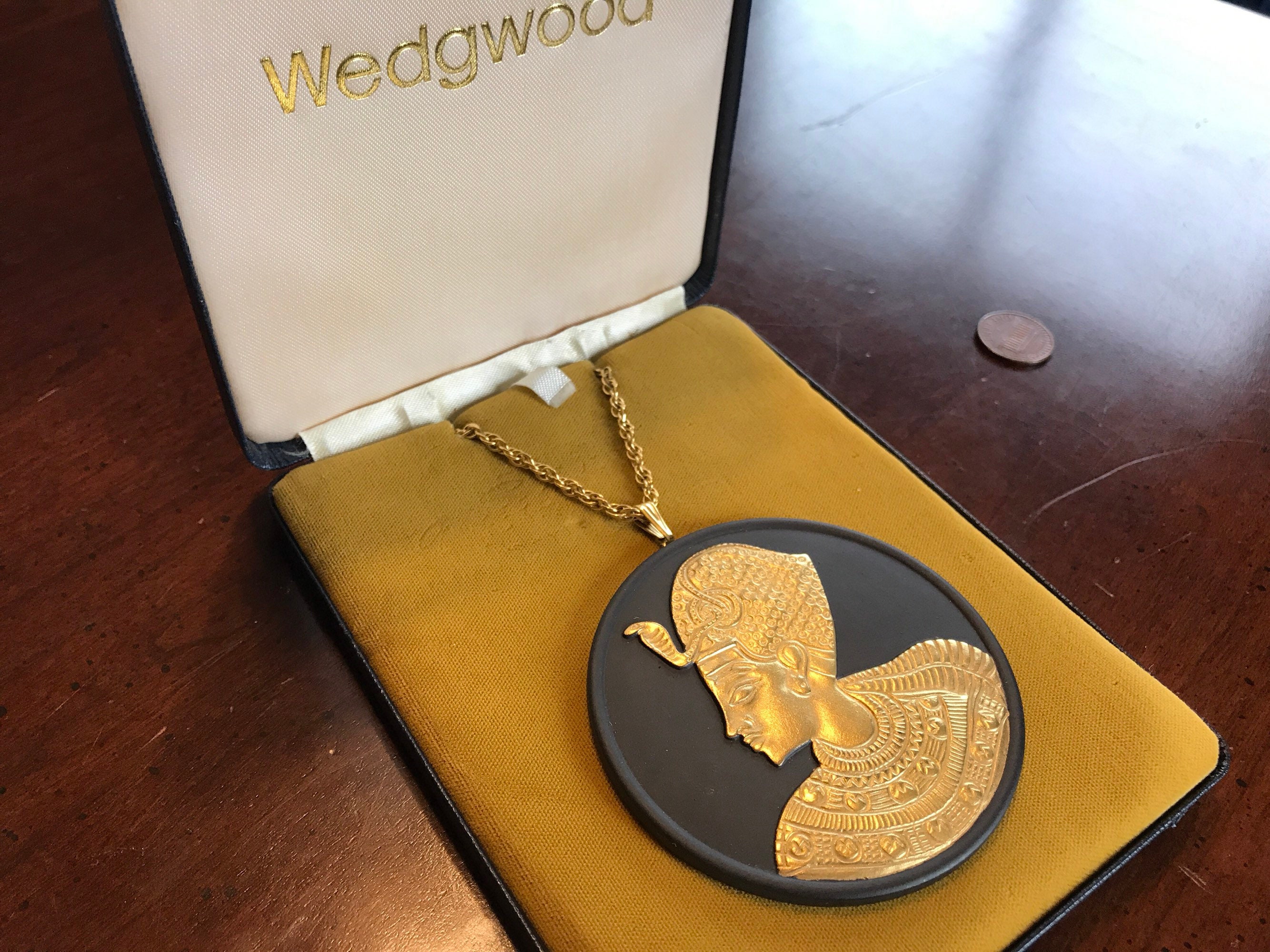 Wedgwood egyptian pendant - Etsy 日本