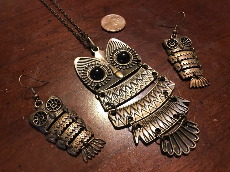 Vintage OWL Cabochon bronze Glass Chain Pendant Necklace TS-4461 Vintage OWL Cabochon bronze Glass Chain Pendant Necklace TS-4461