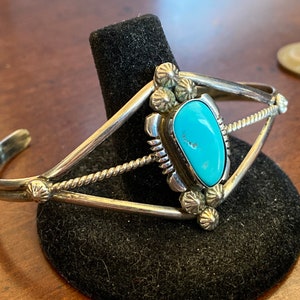 sterling ナバホ族 Marie Bahe シルバーバングル （NAVAJO