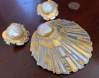 Vintage Accessocraft Gold Silver Pearl Wesekh Collar Solar Disc Pendant Brooch and Earrings Runway Statement Sun God NYC Egyptian Revival