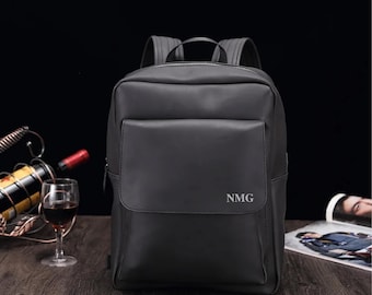 Personalised Vegan Leather Laptop Bag / Black Backpack / Black Laptop Bag / Vegan Leather Bag / Vegan Leather Backpack / Leather Laptop Bag