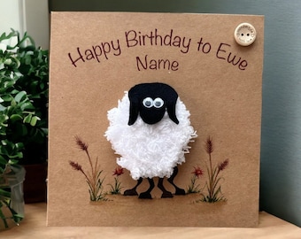 Tarjeta de cumpleaños hecha a mano con ovejas de ganchillo - personalización opcional con nombre personalizado, tarjeta 3D única con regalo de tarjeta de semillas plantables
