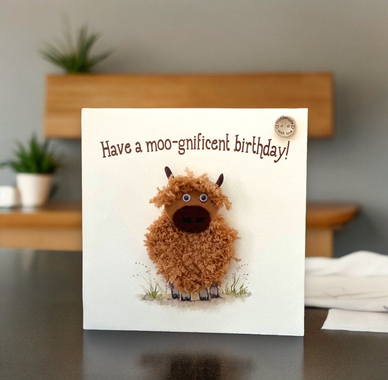 Handmade birthday card with crochet highland cow - optional personalisation with custom name, unique 3D card with plantable seed card gift