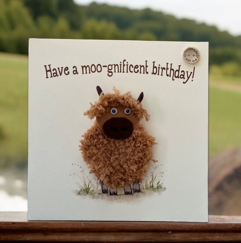 Handmade birthday card with crochet highland cow - optional personalisation with custom name, unique 3D card with plantable seed card gift