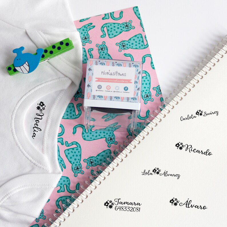 Sello para marcar ropa, mochilas y cuadernos infantiles. / Stamp for labeling children’s clothes, backpacks and notebooks. Nicolasito.es