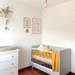 Vinilos de lunares Polka dots. Vinilos círculos decorativos. Decoración infantil pared Topitos. Pegatinas adhesivas pared mini polka dots imagen 3