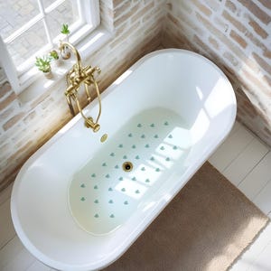 Non-Slip Monstera Leaf Stickers for Bathtubs – Elegant and Safe Tropical Décor for Modern Bathrooms – 36 Adhesive Leaves