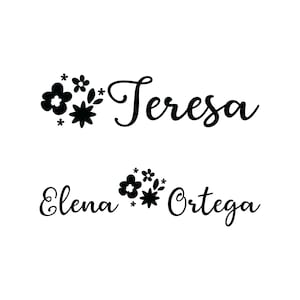 Sello personalizado con nombre y tipografía infantil. / Personalized name stamp with children’s font. Nicolasito.es
