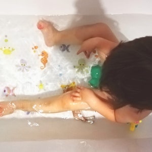 Halkfria klistermärken för badkar och dusch för barn – 15 flerfärgade vinylklistermärken med havsdjur, undervattensdesign för duschar och badrum