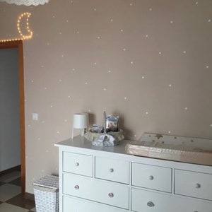 Vinilos de lunares Polka dots. Vinilos círculos decorativos. Decoración infantil pared Topitos. Pegatinas adhesivas pared mini polka dots imagen 10