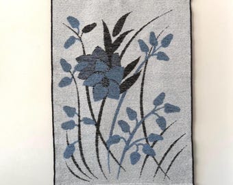 Tapiz floral escandinavo para pared / Tapiz de arte popular nórdico tejido / Hecho en Finlandia