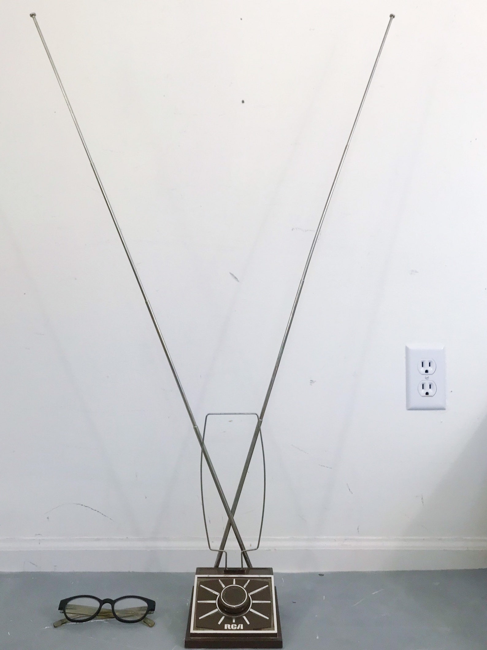 Vintage RCA Television Antenna Decorative Tabletop Bookshelf Etsy