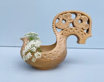 Vintage Hand Carved Wooden Bird Bowl: Folk Art Planter