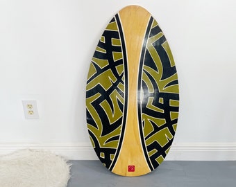 Vintage Wood Skimboard: Olive Green & Black Retro Surf Decor