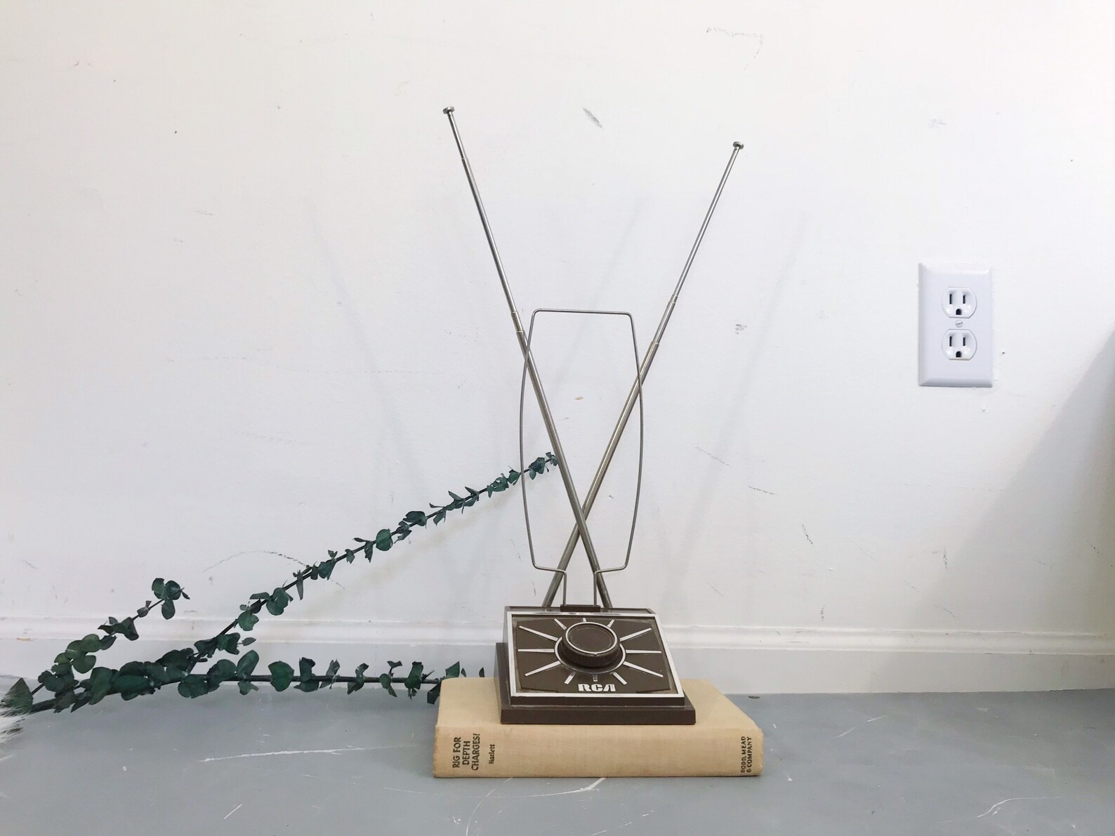Vintage RCA Television Antenna Decorative Tabletop Bookshelf Etsy