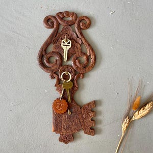 Vintage Indian Carved Hanging Wood Key Hook Rack Organizer | Ornate Bohemian Decor Metal Hook Rack Storage Organization