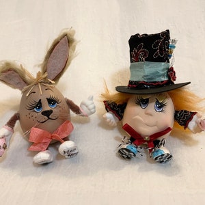 THE MARCH HARE Alice in Wonderland/HandmadeCeramicCollectible/LewisCarroll/BookLoverGift/TeaPartyDecor/HostessGift/GirlsBDayParty/CakeTopper image 4