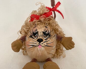 Ceramic "Cowardly Lion" Character/Handmade/Ceramic/Wizard of Oz Lion/Unique/Movie Memorabilia/Collectible/Literary Character/Special Oz Gift