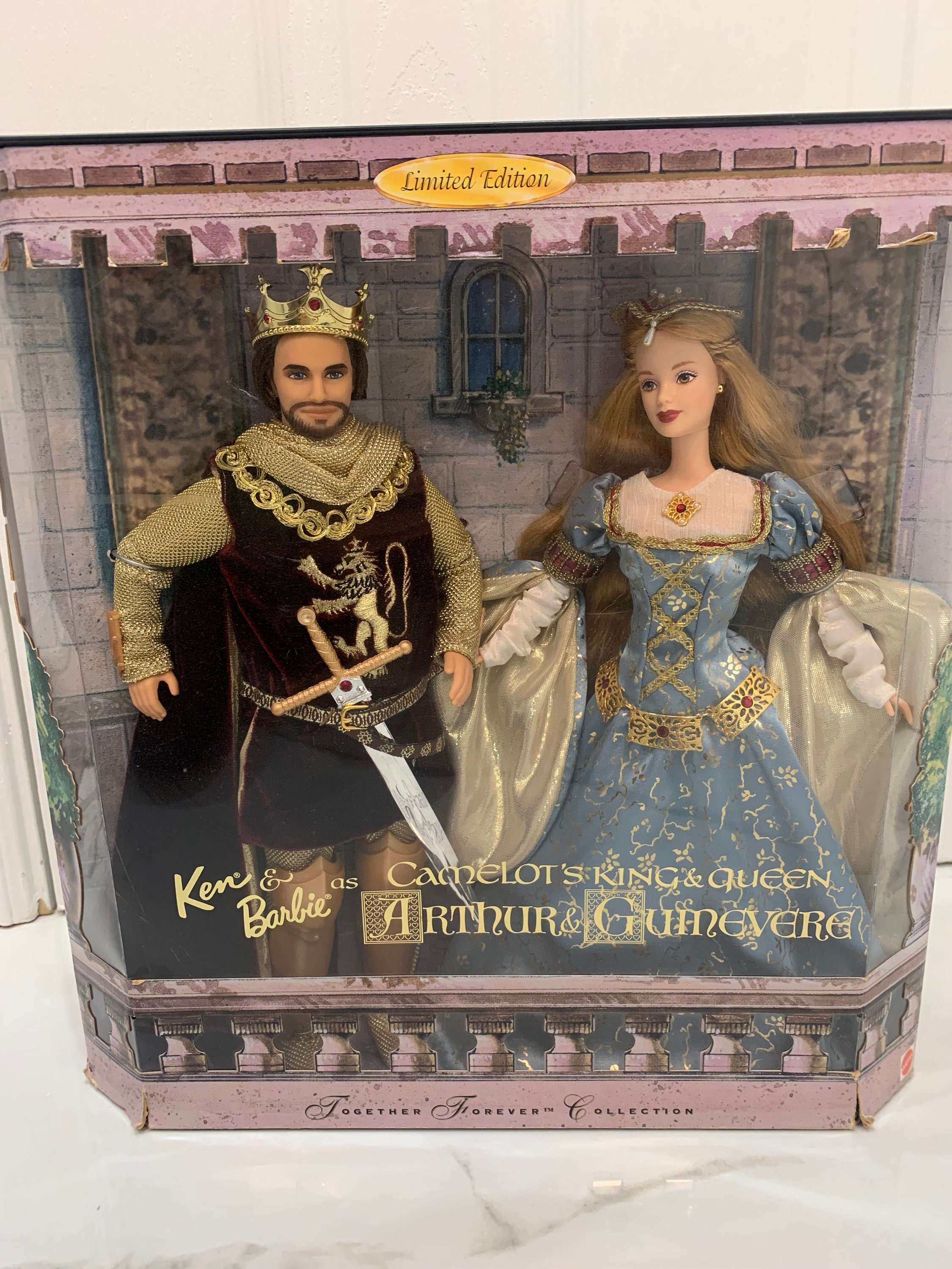 すだちの箱Ken \u0026 Barbie As Arthur \u0026 Guinevere