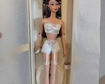 2000 Brunette Lingerie Silkstone Barbie #2 - Limited Edition, New in Box - Perfect Collectible Gift
