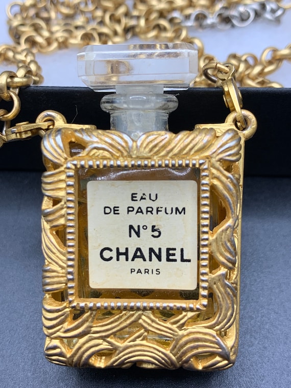 NEW CHANEL PARFUMS No. 5 Charm Bracelet VIP Gift $44.99 - PicClick