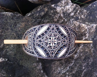 Geometric hand carved leather hair barrette - tooled leather jewelry - Stick Barrette - Hair Slide - Haarspange aus Leder