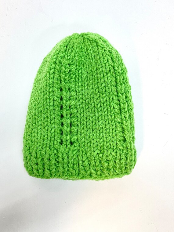 HAND Knit Ladies Bright Green Chunky Beanie Hat One Size  display picture 1