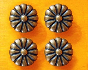 Lot of 4 pcs Vintage Flowers Antique Round Cabinet Door Solid Brass KNOB Drawer Pull