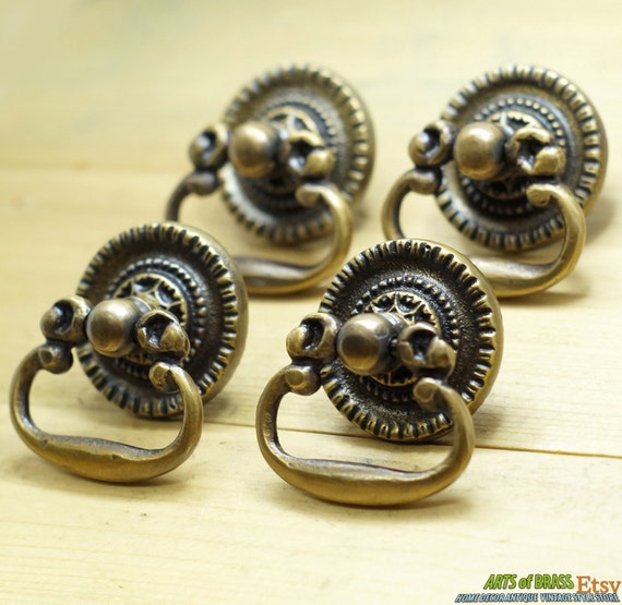 Lot of 4 pcs Vintage Solid Brass Victorian Round Drop Ring Pull Antique Cabinet Brass KNOB Drawer Pulls P052