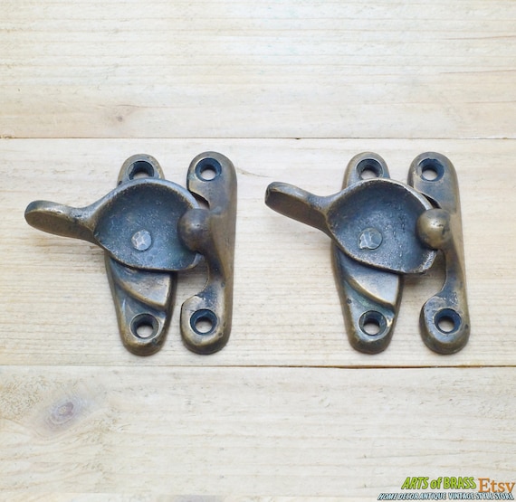 Lot of 2 pcs Vintage Old Country Western LATCH HOOK Solid BRASS Joint Lock Gate Door W059