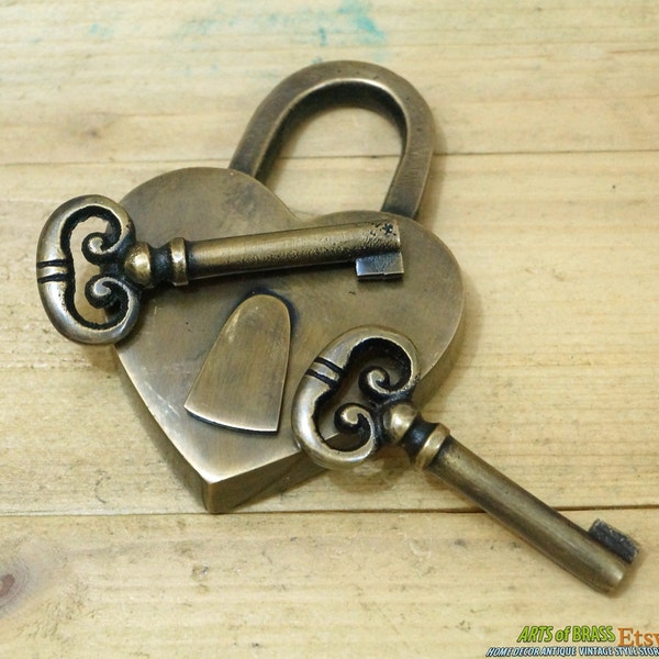 Set Vintage Liebe Herz für immer Vorhängeschloss mit SKELETON Keys Massiv Messing Antik Liebesschloss