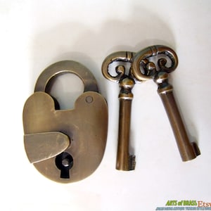 Antique Vintage Old PADLOCK with SKELETON Keys Solid Brass Safe Lock